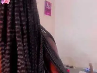 Camsoda Watch Live Sex Cams of saraa-colliins