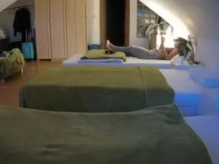 Camsoda Live Porn of voyeurcam-julmodels-bed-3