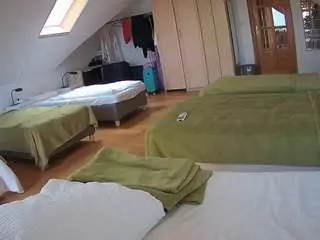 Camsoda Free Porn Cam of voyeurcam-julmodels-bed-3