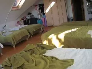 Camsoda Adult Video Chat of voyeurcam-julmodels-bed-3