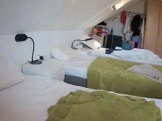 Camsoda Live Porn of voyeurcam-julmodels-bed-4