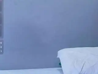 Camsoda Nude Webcam of nia-evans