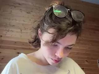 Camsoda Free Live Porn of merylalsheimer