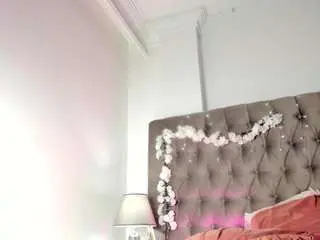 Camsoda Nude Webcam of ariagreenn