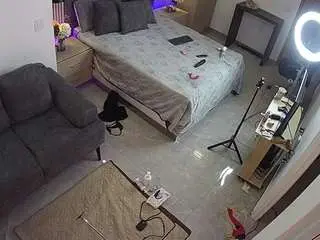 Camsoda Sex Chat of voyeurcam-casa-salsa-bedroom-11