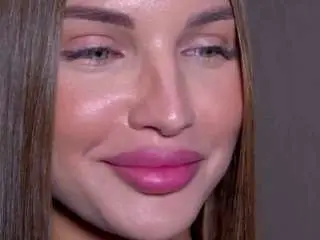 Camsoda Nude Webcam of lynnebeldon