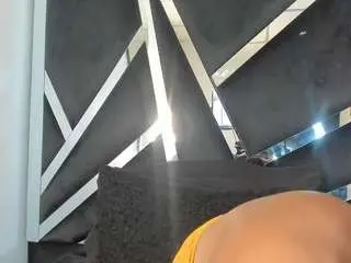 Camsoda Adult Webcams of cristalxht
