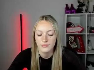 Camsoda Sex Chat of evelynblond