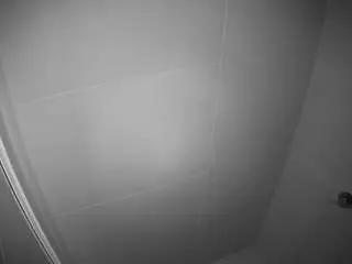 Camsoda Free Porn Cam of voyeurcam-casa-salsa-bathroom-8