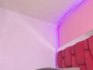 Camsoda Adult Webcams of sexxy-naomi