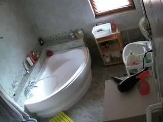 Camsoda Live Porn of voyeurcam-julmodels-bath-1st-2