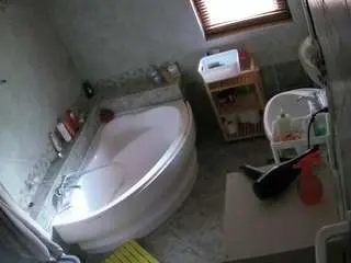 Camsoda Best live sex cam show of voyeurcam-julmodels-bath-1st-2