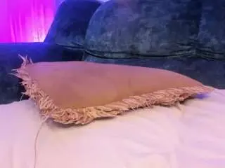Camsoda Free Live Porn of nicki-rippertton
