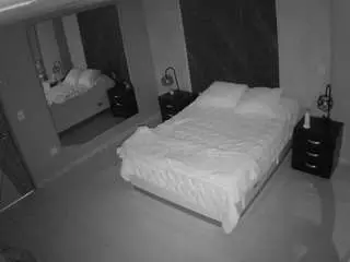 Camsoda Live Sex Cam of voyeurcam-casa-salsa-bedroom-4