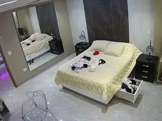 Camsoda Free Live Porn of voyeurcam-casa-salsa-bedroom-4