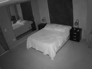 Camsoda Watch Live Sex Cams of voyeurcam-casa-salsa-bedroom-4