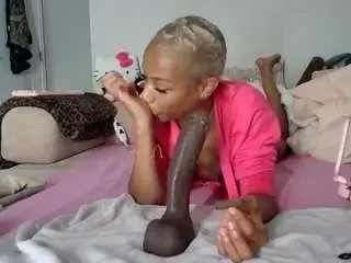 Camsoda Sex Chat of honeyhide0ut444