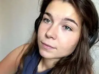 Camsoda Nude Webcam of julianegysin