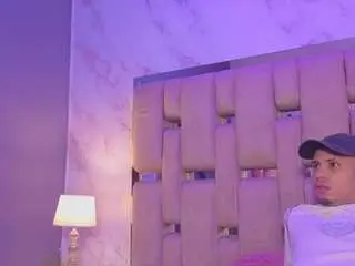 Camsoda Live Sex Cam of romeoandjulietta