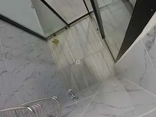 Camsoda Free Live Porn of voyeurcam-jb-shower-2