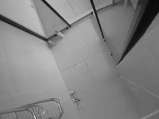 Camsoda Free Live Porn of voyeurcam-jb-shower-2