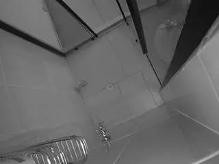 Camsoda Free Porn Cam of voyeurcam-jb-shower-2