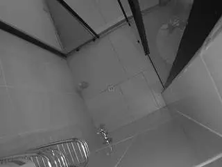 Camsoda Sex Cam of voyeurcam-jb-shower-2