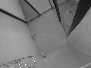 Camsoda Sex Chat of voyeurcam-jb-shower-2