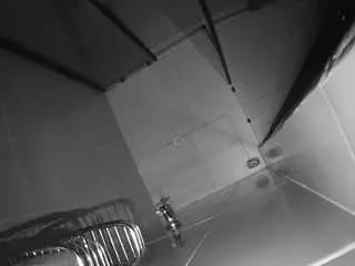 Camsoda Private Sex Chat of voyeurcam-jb-shower-2