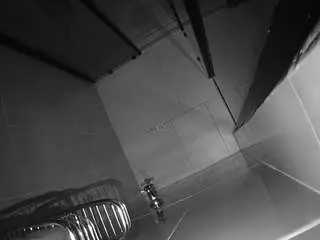 Camsoda Private Sex Chat of voyeurcam-jb-shower-2