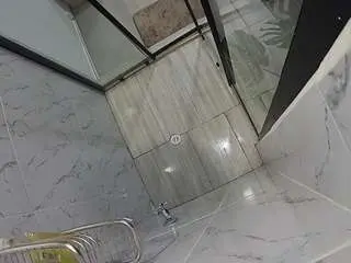 Camsoda Adult Webcams of voyeurcam-jb-shower-2