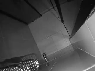 Camsoda Private Sex Chat of voyeurcam-jb-shower-2
