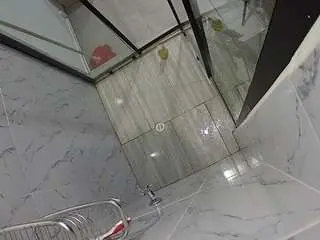 Camsoda Private Sex Chat of voyeurcam-jb-shower-2