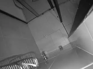 Camsoda Adult Webcams of voyeurcam-jb-shower-2