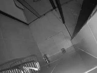 Camsoda Free Porn Cam of voyeurcam-jb-shower-2