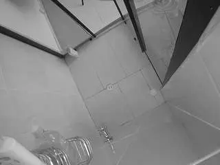 Camsoda Live Sex Cam of voyeurcam-jb-shower-2