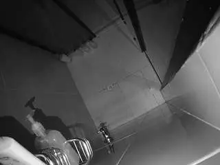Camsoda Live Sex Cam of voyeurcam-jb-shower-2