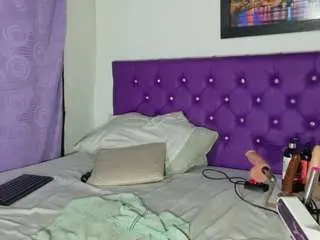 Camsoda Nude Webcam of black-pussydoll