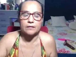 Camsoda Sex Chat of samy-mature