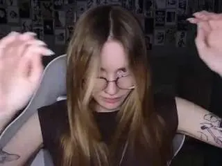 Camsoda Nude Webcam of littlevildevil