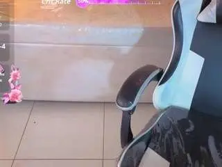 Camsoda Live Sex Cam of roxane-luxeh