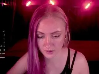 Camsoda Free Live Porn of dramaquenn