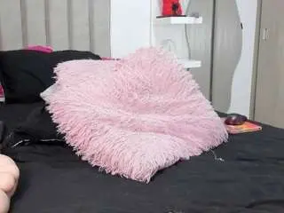 Camsoda Adult Webcams of queen-antonella-oficial