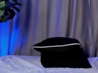 Camsoda Sex Chat of xiaphoenix