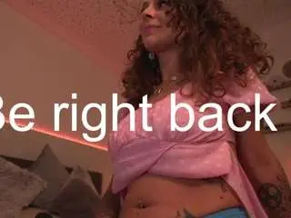 Camsoda Nude Webcam of maramartinez