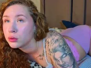 Camsoda Private Sex Chat of elsiee-cuttiess