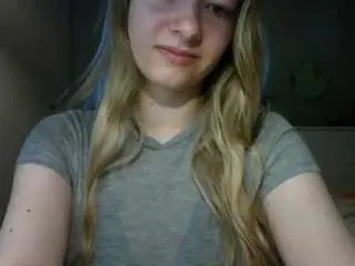 Camsoda Nude Webcam of rosiejune