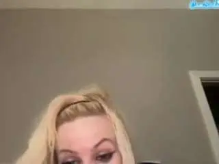 Camsoda Nude Webcam of shaqueefa