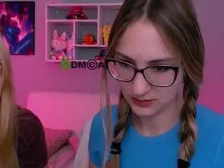 Camsoda Adult Webcams of playful-sophie