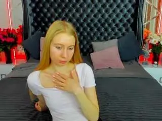 Camsoda Nude Webcam of alinablond